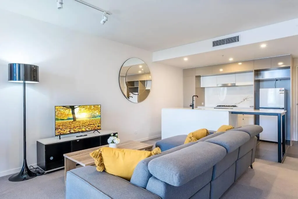 South Bank Central 1 Bedroom Apartment With Parking Brisbane